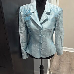 Elegant Light Blue Women's Blazer